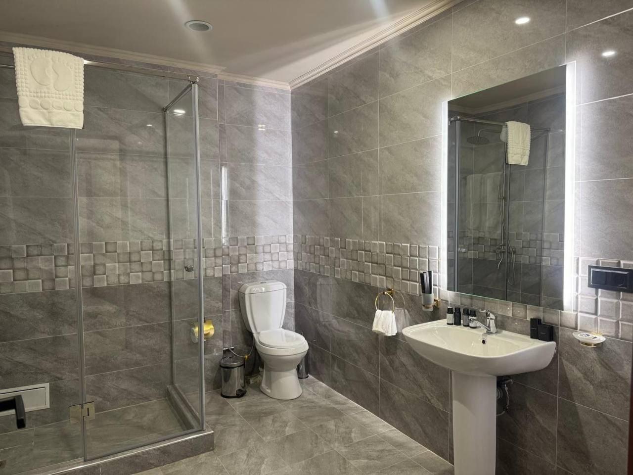 Eighty Eight Deluxe Hotel & Spa Tsaghkadzor Bagian luar foto